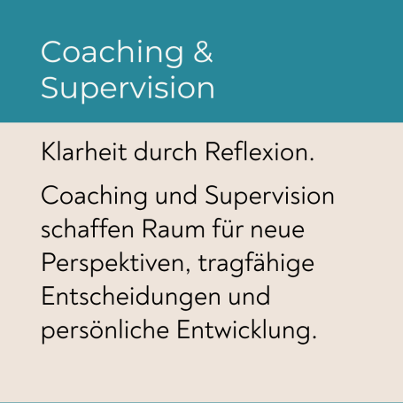 Text über Coaching und Supervision mit Schwerpunkten auf Reflexion und persönliche Entwicklung.